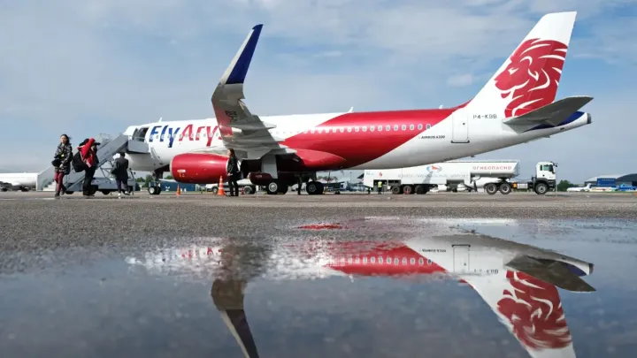 От 8000 тенге: FlyArystan начала распродажу авиабилетов по всем направлениям