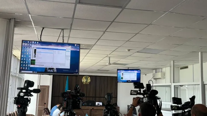 Полицейский по делу о ДТП на Аль-Фараби отказался давать показания без адвоката
