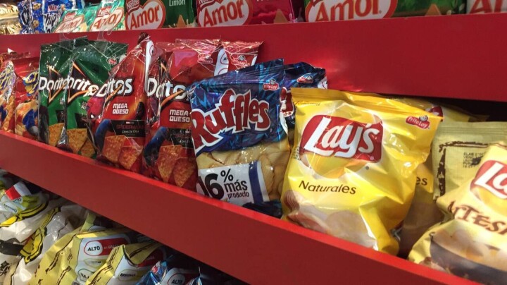 Чипсы Lay’s отозвали в двух штатах США: чем они могут быть опасны