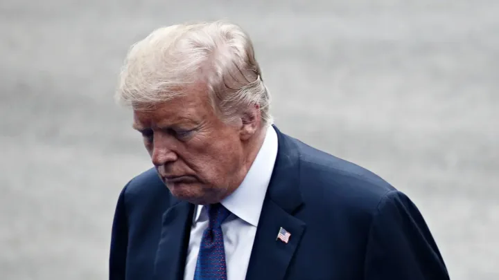 В США суд признал пошлины Трампа незаконными: Белый дом подал апелляцию