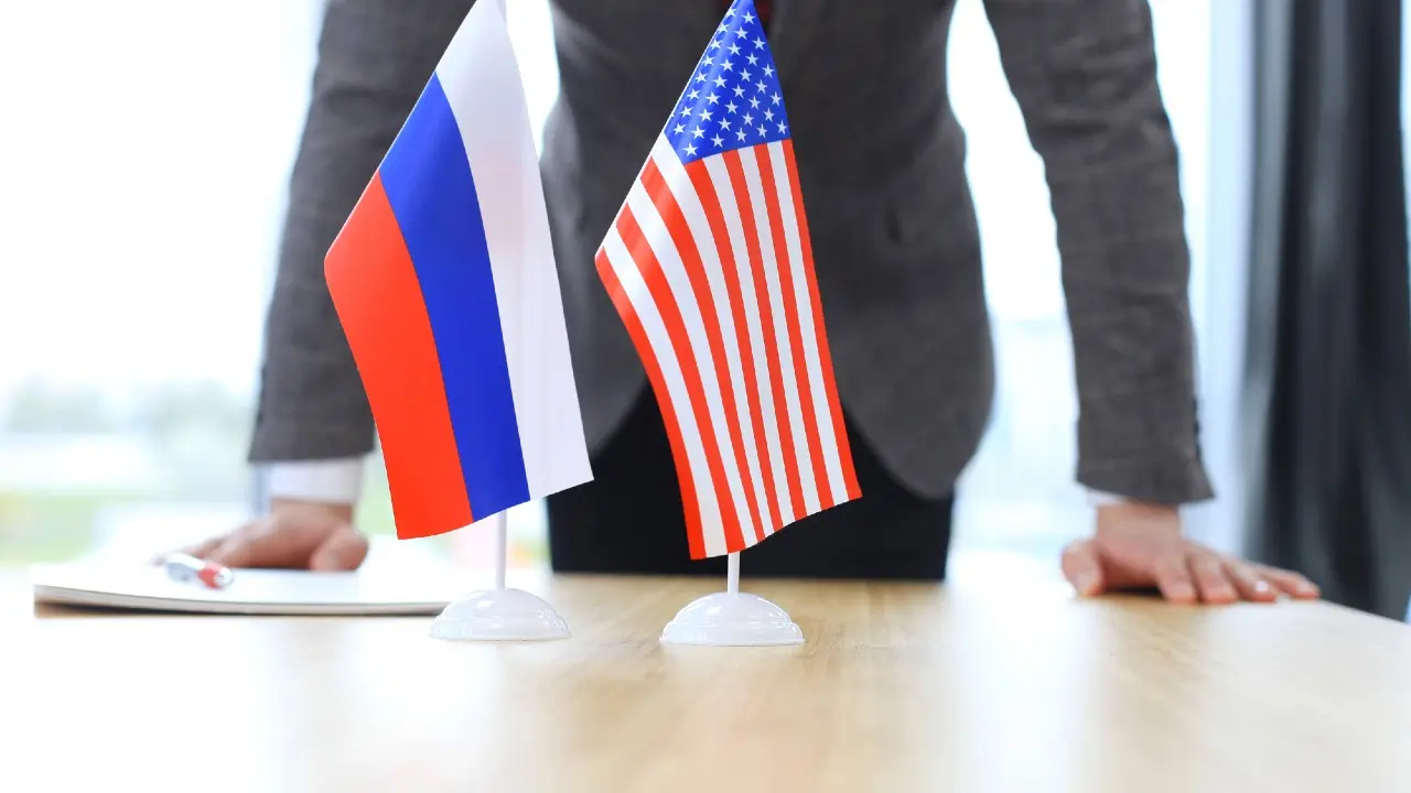 Пять часов в Кремле: о чём договорились Путин и посланники Трампа