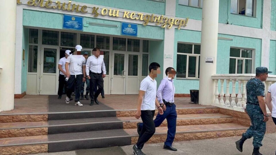 "Мечтал стать ветеринаром, но попал в колонию". Осуждённые подростки впервые сдали ЕНТ
