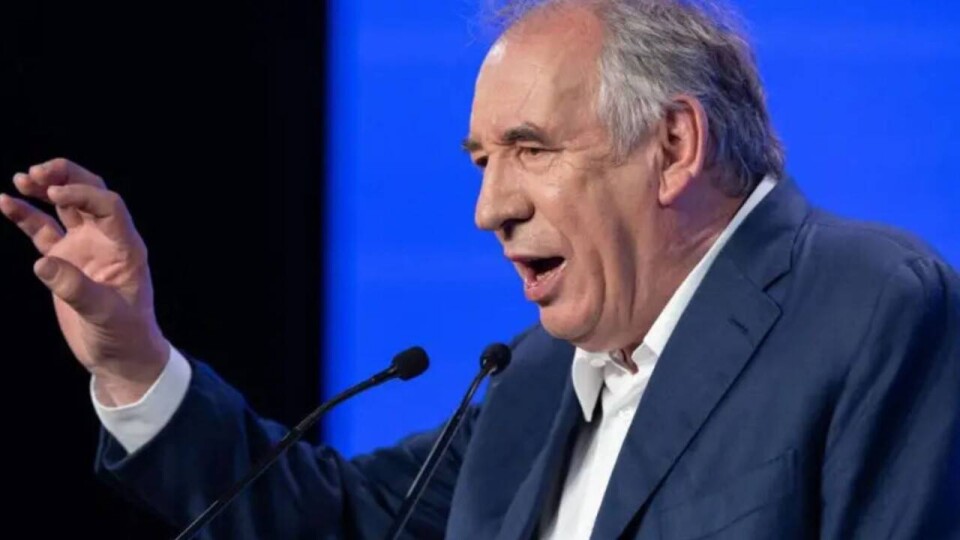 Во Франции назначили третьего премьер-министра за год