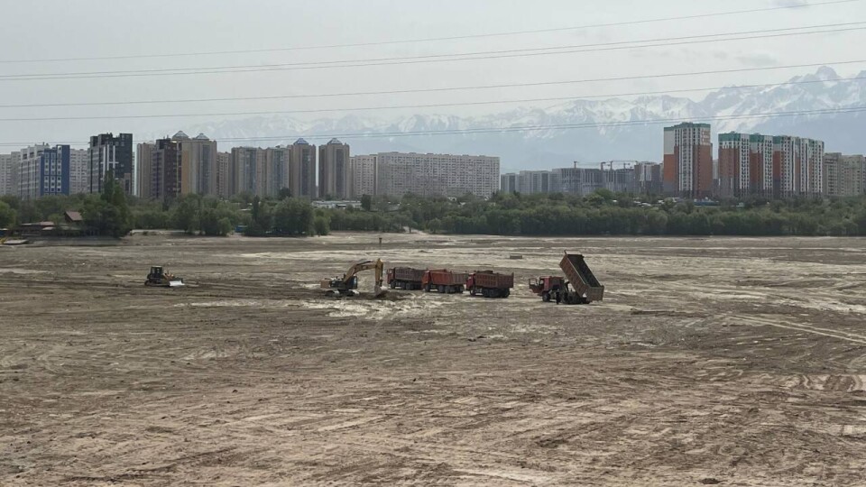Почему озеро Сайран в Алматы не будут наполнять водой в 2023 году
