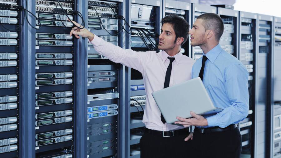 Студентам-айтишникам предлагают пройти оплачиваемую стажировку в Правительстве для граждан