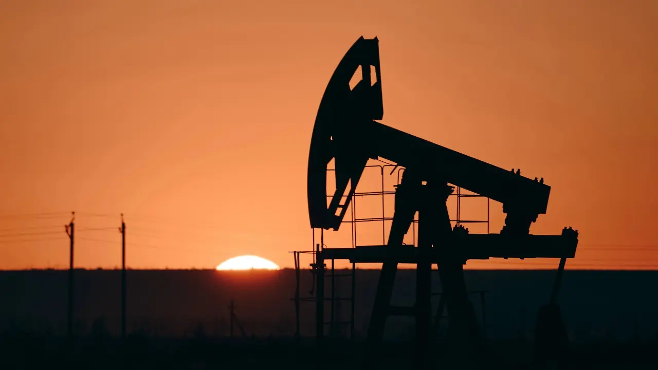 Казахстанская нефть продолжает идти без перебоев после атаки дронов на Новороссийск