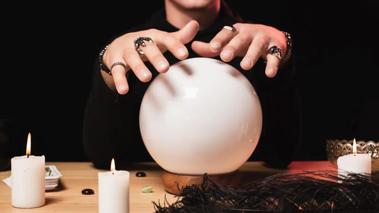 Штрафовать за поход к гадалкам собираются в Таджикистане