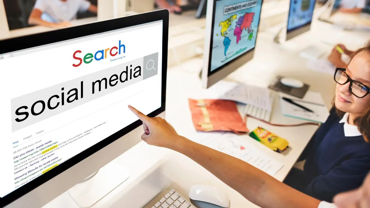 Греция с 2027 года запретит социальные сети детям младше 15 лет