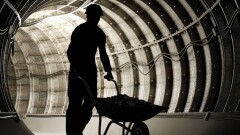 17 семьям погибших шахтёров назначили социальные выплаты от государства