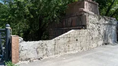 "Была опасность для жителей". В акимате Алматы объяснили замену облицовки моста через БАК