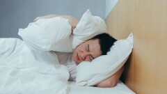 "Взрывали петарды и кричали". Коменданта общежития в Алматы оштрафовали за шумевших студентов
