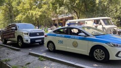 В Алматы начали изымать автомобили должников по налогам