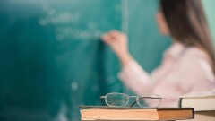 В Казахстане почти 600 тысяч педагогов: какой у них стаж работы