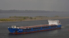 Казахстан может расторгнуть договор с арендатором судна "Жибек жолы"