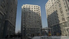 "Поступило 10 заявок". Куда обращаться алматинцам при обнаружении трещин в стенах после землетрясения
