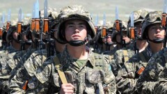 В Казахстане растёт число уклонистов от службы в армии. Военкоматы привлекают полицию к розыску призывников