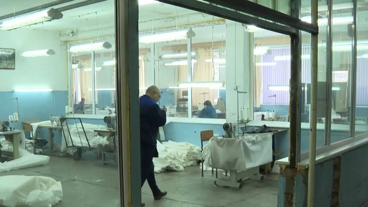 Единственный учебно-производственный комбинат Казахского общества слепых под угрозой закрытия в Павлодаре