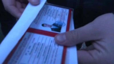 Продавца фальшивых полицейских удостоверений задержали в Актобе
