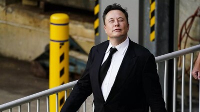 Илон Маск снова стал богатейшим человеком в мире