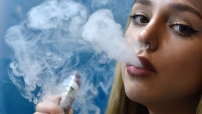 Полный запрет вейпов обсуждают в Казахстане. Есть ли альтернативные решения?