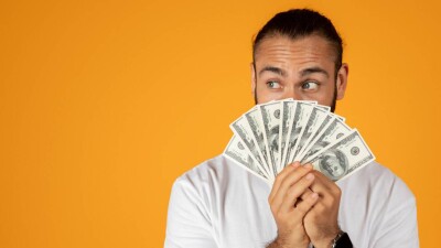Инфляция в Казахстане замедляется, но цены на услуги продолжают расти