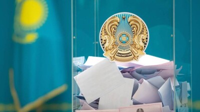 "Стирка за голос на выборах". В университете AITU заманивают студентов на избирательные участки