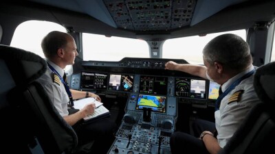 Пилоты российских авиакомпаний не могут устроиться на работу за границей