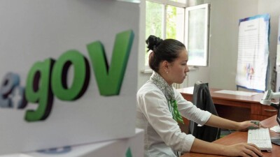 Нет спроса: в Казахстане закрыли ЦОНы, в которых обслуживали прибывших иностранцев