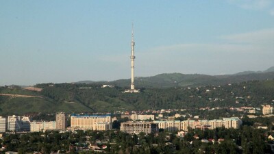 Строительство тротуара, ведущего к парку Коктобе, начали в Алматы