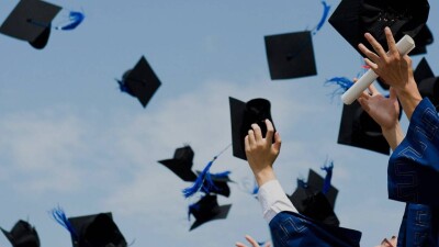 Опубликован список обладателей стипендии "Болашак", в нём 25 человек