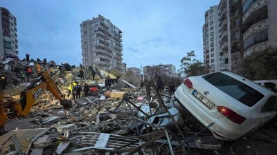 Волонтёры Алматы начали сбор гуманитарной помощи для пострадавших в Турции