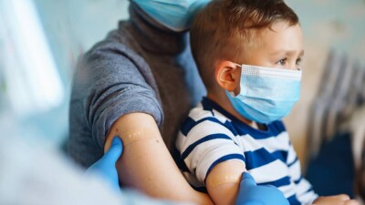 1,5 млн вакцин на защиту против кори: дети 2-4 лет могут получить прививку досрочно