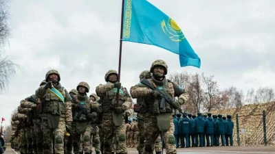 Казахстан тратит на обороноспособность на уровне самых бедных стран