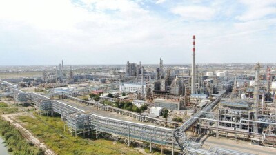 "КазМунайГаз" опроверг сообщение о продаже доли АНПЗ китайской компании