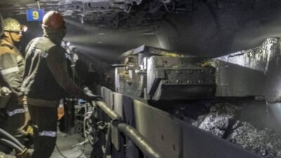 Продолжит ли работать шахта "Казахстанская" после тушения пожара, рассказали в АМТ