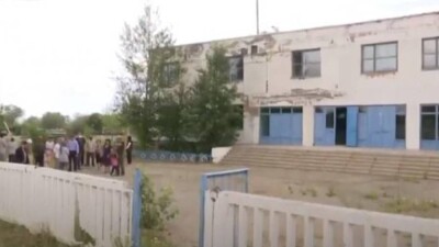 Сельские школьники в Костанайской области учатся в зданиях гостиниц, детских садов и кафе