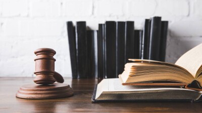 Адвоката осудили за вымогательство почти 7 млн тенге в Кызылординской области