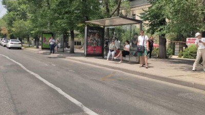 В Алматы начали ремонт проезжей части на проспектах Аль-Фараби и Абая