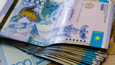 100 млн тенге украли у пенсионерки в Петропавловске