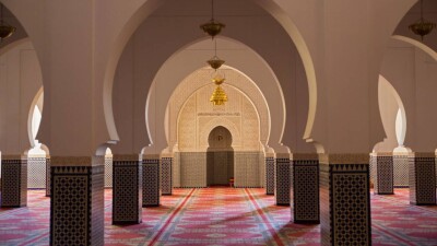 Попался пьяным за рулём: главного имама Костанайской области уволили