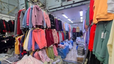 Торговцы рынка "Дордой" в Кыргызстане митингуют: они недовольны повышением налогов