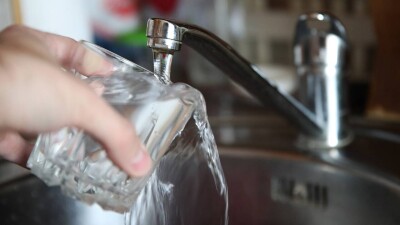 Питьевую воду в алматинский микрорайон Акжар обещают подать 15 августа