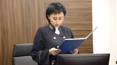 Адвокаты Бишимбаева заявили отвод судье, но его отклонили