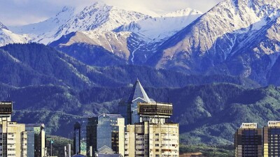 Акимат Алматы запустил канал для обращений по качеству уборки