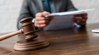 В Кызылорде должник по алиментам потратил 156 млн тенге на ставки