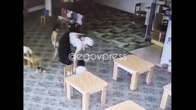 В Шымкенте уволили воспитательницу детского сада за насилие над девочкой