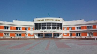Ученицу НИШ госпитализировали с ножевыми ранениями в Астане: в каком она состоянии