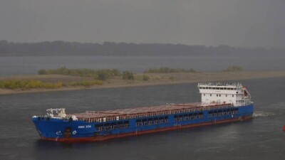 Казахстан может расторгнуть договор с арендатором судна "Жибек жолы"