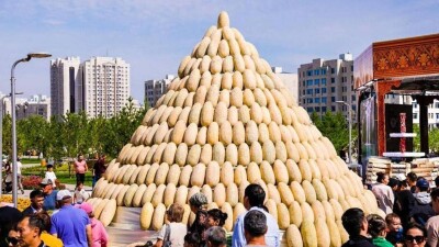 "Драк не было". Поведение казахстанцев на таджикской ярмарке в Астане прокомментировали в акимате