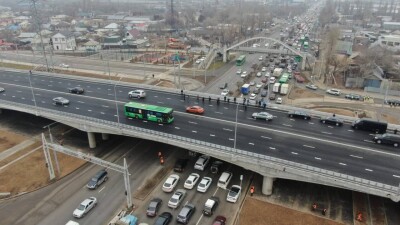 Один из съездов на Кульджинском тракте перекроют в Алматы на две недели